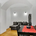 Alessia's Flat - San Luigi * Milánó
