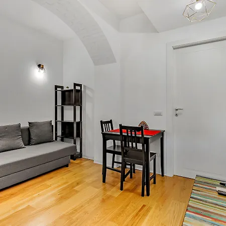 Apartment Alessia's Flat - San Luigi Mailand