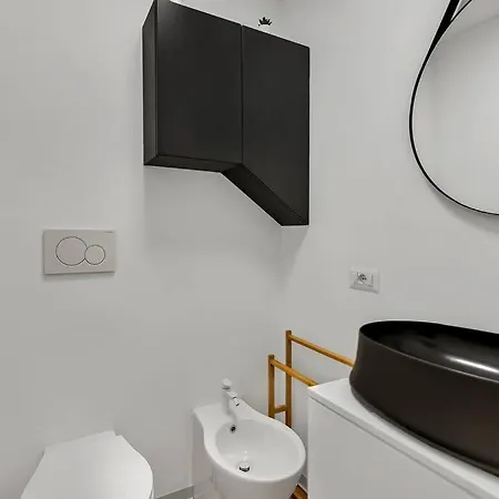 Alessia's Flat - San Luigi דירה